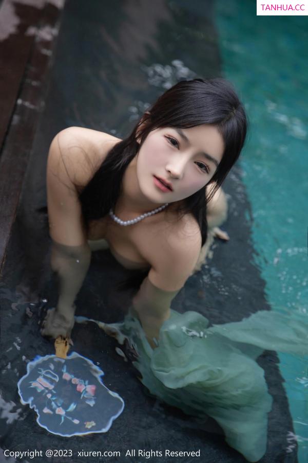   [XiuRen]高清写真图 2023.06.08 No.6880 谭小灵 古装美腿第64张图片